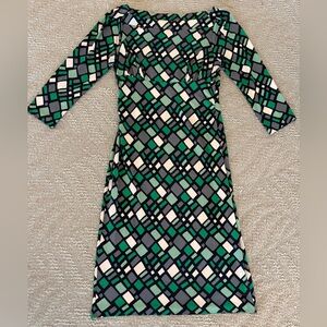 Diane Von Furstenberg Silk Green and Black Sheath Dress